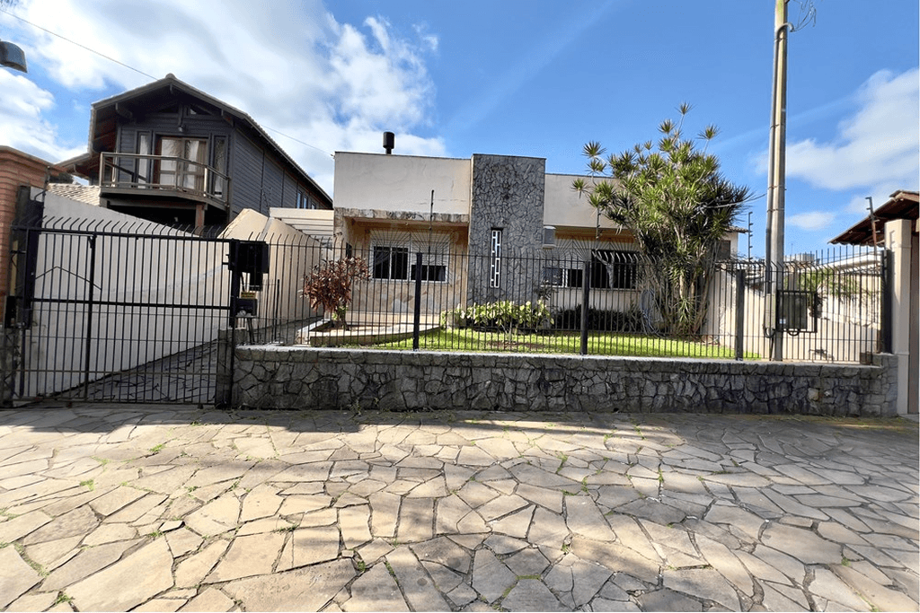 IX 573 Casa 610241027-23