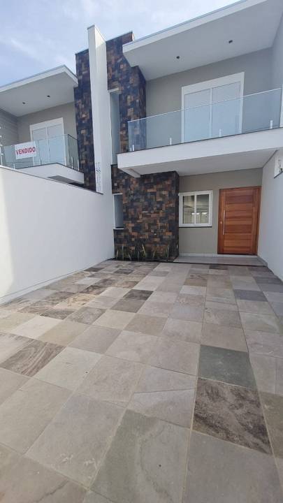 Sobrado à venda com 3 quartos, 124m² - Foto 2