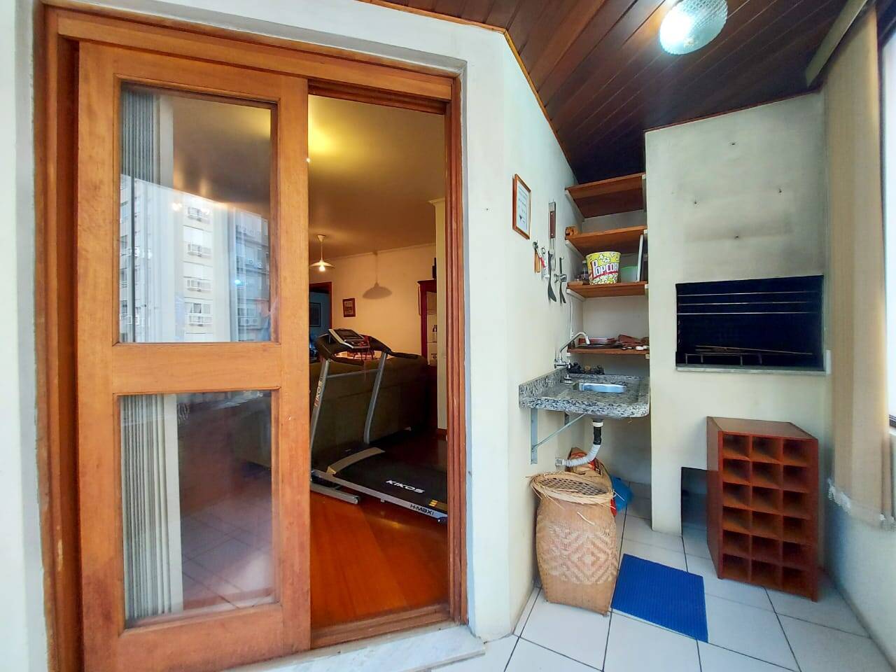 Apartamento à venda com 3 quartos, 115m² - Foto 7