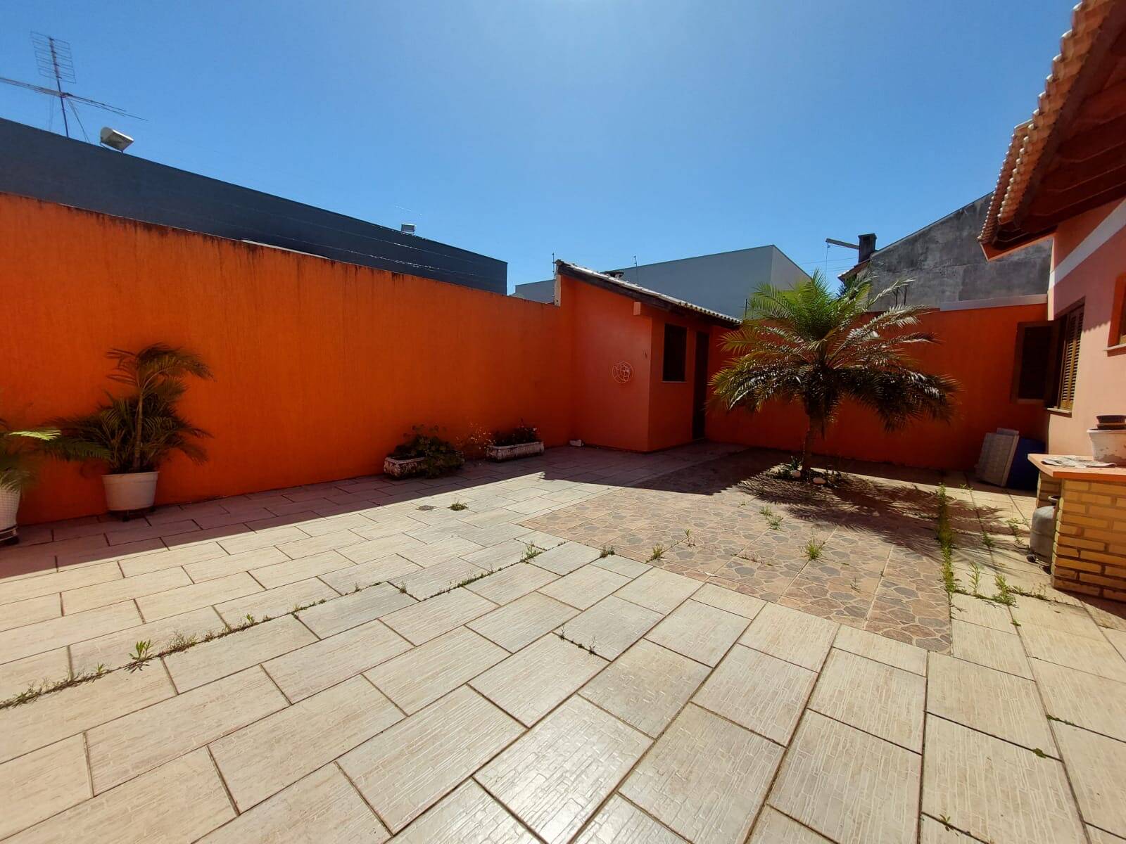 Casa à venda com 2 quartos, 100m² - Foto 15