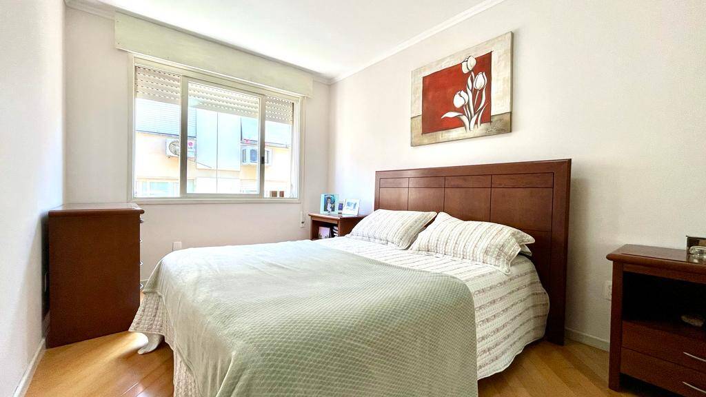 Apartamento à venda com 2 quartos, 67m² - Foto 9