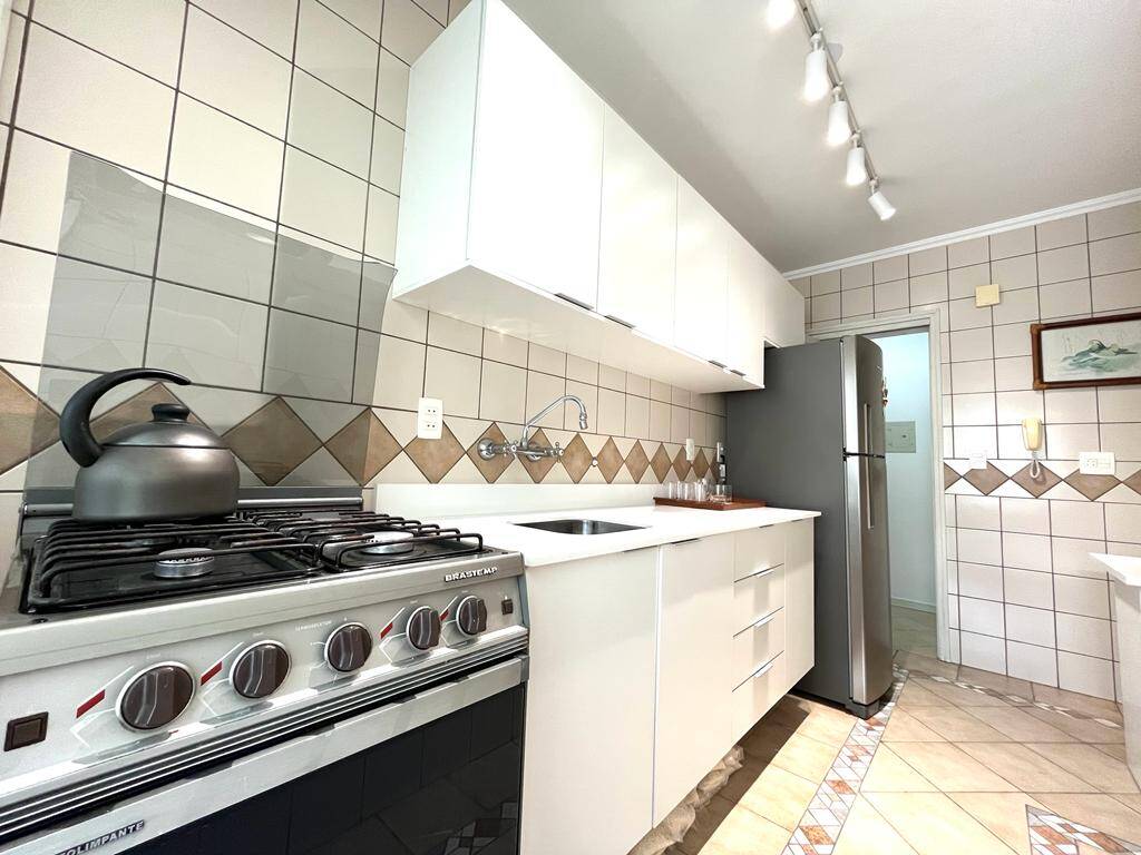 Apartamento à venda com 2 quartos, 67m² - Foto 19