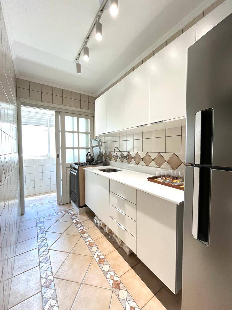 Apartamento à venda com 2 quartos, 67m² - Foto 18