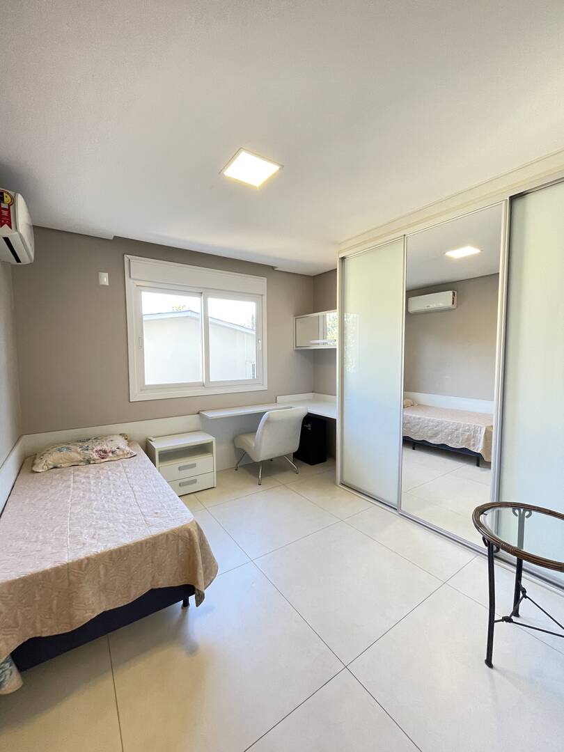 Apartamento à venda com 3 quartos, 199m² - Foto 35