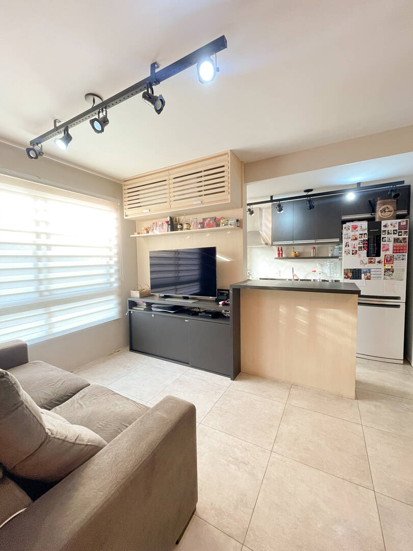 Apartamento à venda com 2 quartos, 60m² - Foto 7