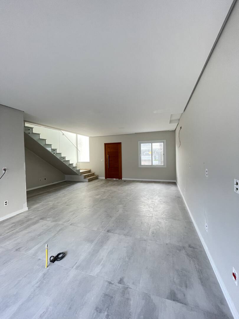 Sobrado à venda com 3 quartos, 128m² - Foto 4