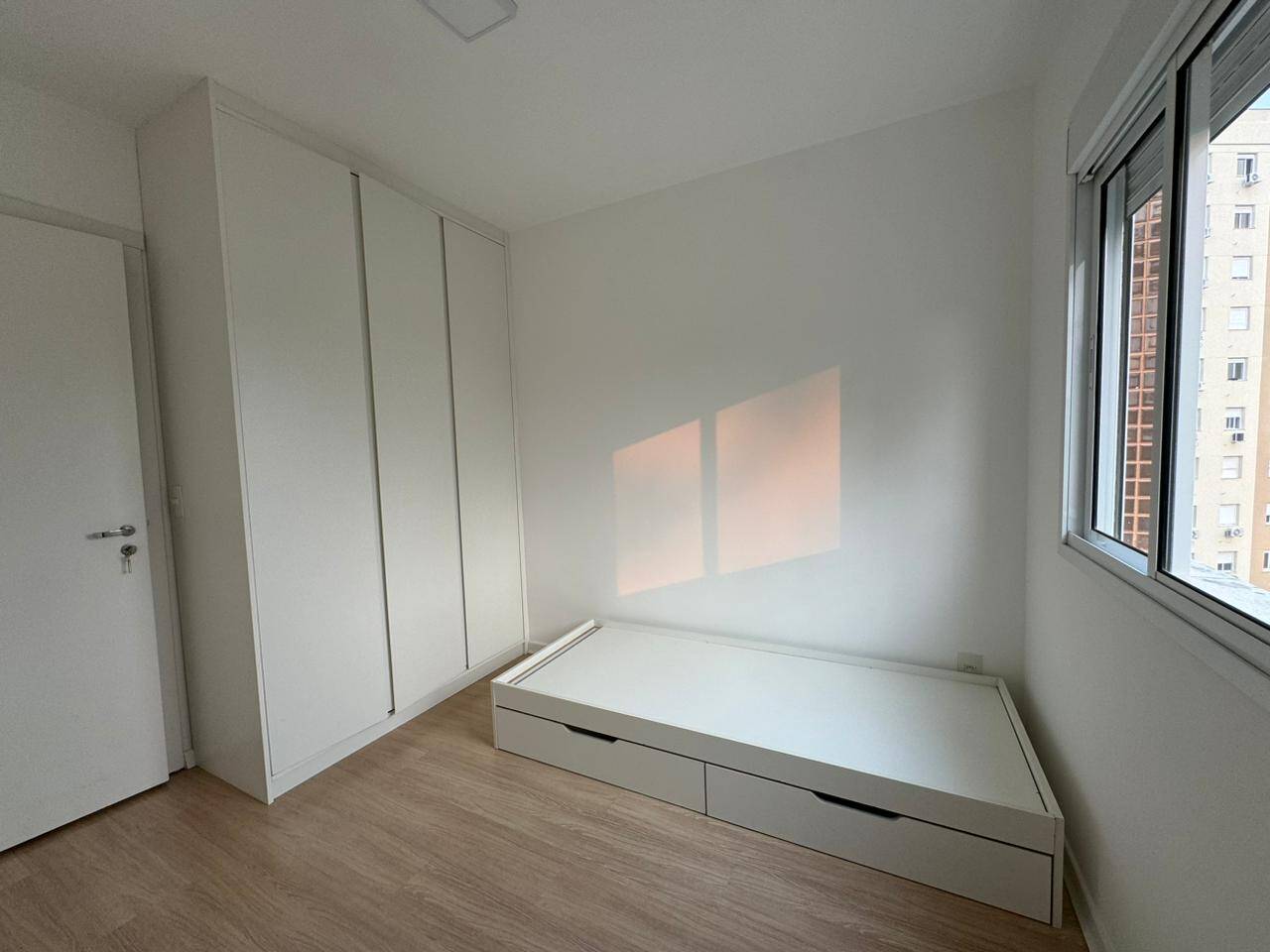 Apartamento à venda com 3 quartos, 76m² - Foto 27