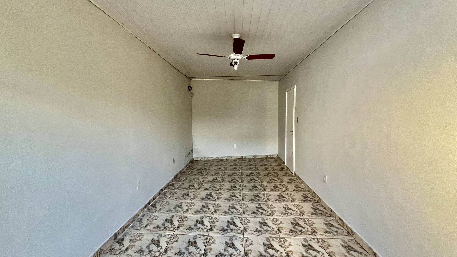 Casa à venda e aluguel com 6 quartos, 350m² - Foto 36