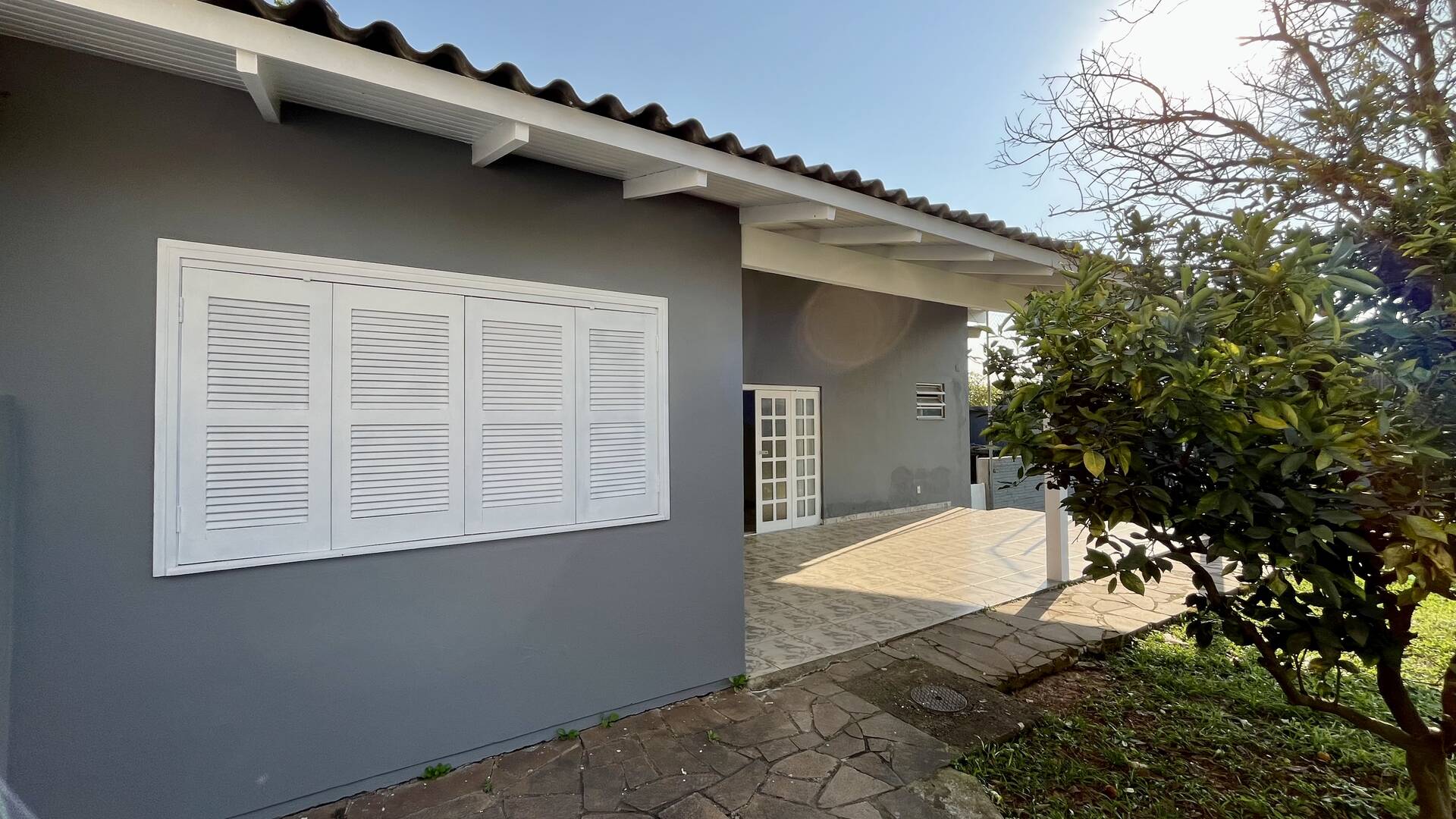 Casa à venda e aluguel com 6 quartos, 350m² - Foto 30